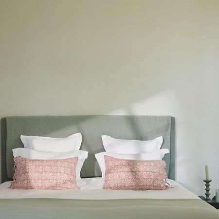 Domaine De Chalamon Bed & Breakfast Saint-Remy-de-Provence Exterior photo
