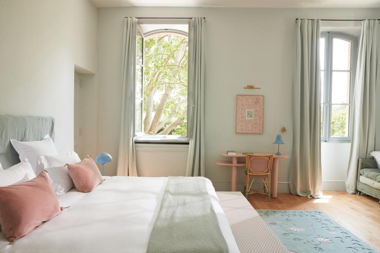 Domaine De Chalamon Bed & Breakfast Saint-Remy-de-Provence Exterior photo