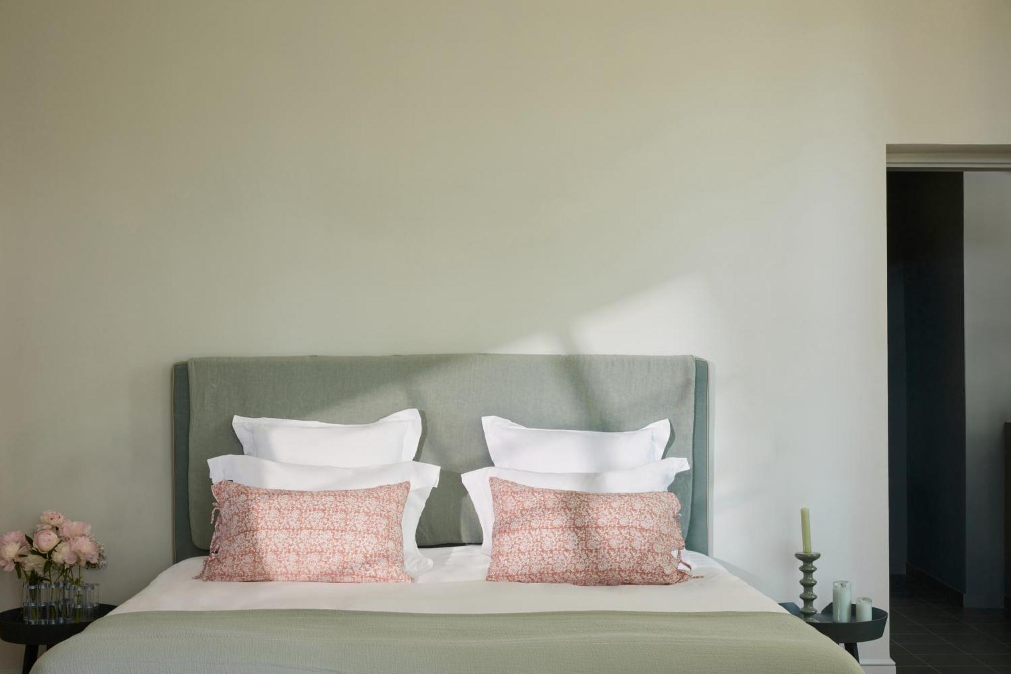 Domaine De Chalamon Bed & Breakfast Saint-Remy-de-Provence Exterior photo
